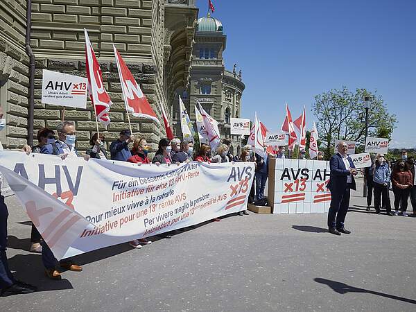Bundeshaus - Einreichtung 13 x AHV