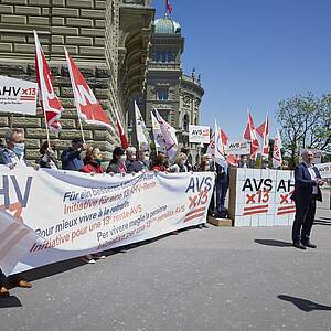 Bundeshaus - Einreichtung 13 x AHV