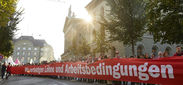 Arbeitnehmende zeigen dem Bundesrat die rote Linie, die einzuhalten ist.